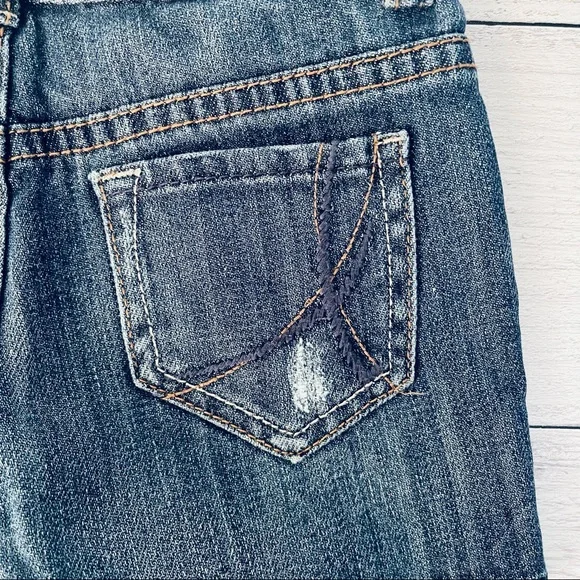 !It Jeans Girls Distressed Denim Shorts Size 5 - Picture 7 of 8